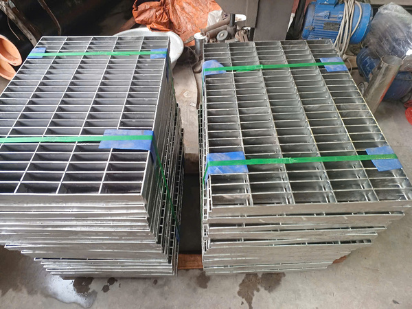 Lưới inox các loại